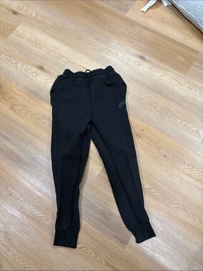 Nike Kids Tech Black Jogger Sweatpants